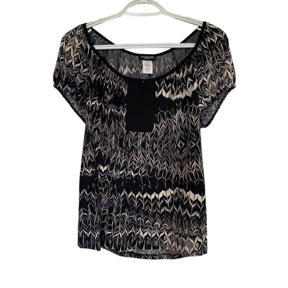 Perseption women's size petite large short sleeve black and cream patterned top - Picture 9 of 11